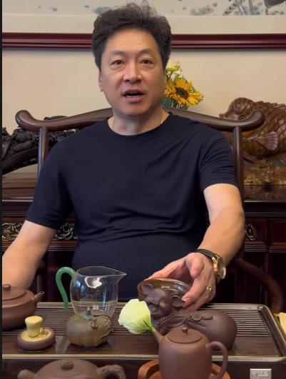 UlZMJ, 随后李春江, RT