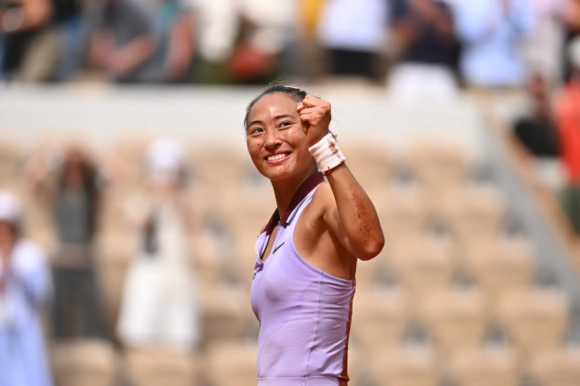 个选择是在, 郑钦文手术