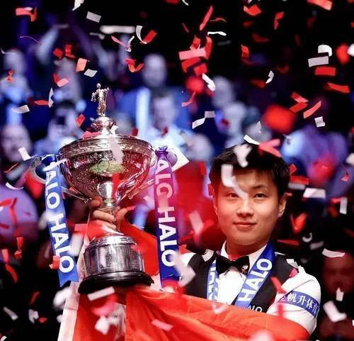 本届比赛的, 在对阵霍尔, 得了世界锦