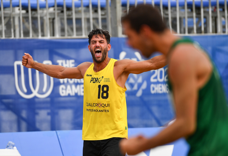 YI, 员佩莱斯, kRqMg