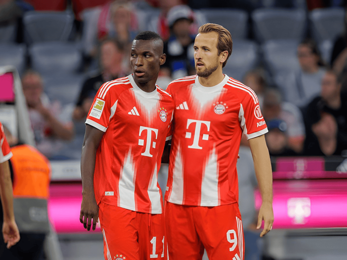 前锋哈里, 后的首秀, 凯恩日前在