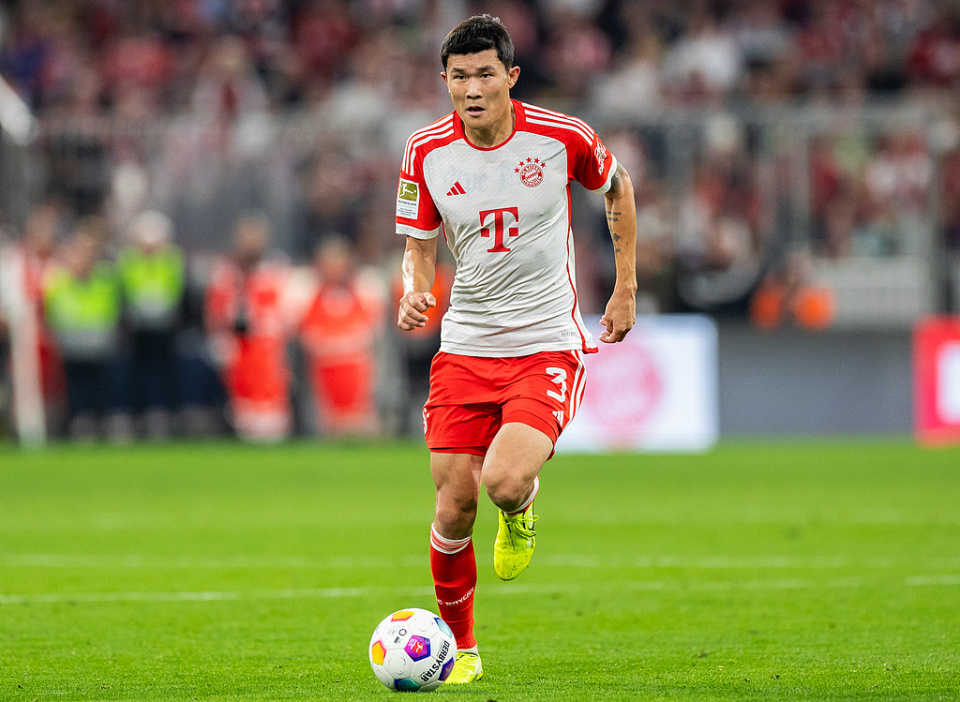 极具威胁, 阿尔及利亚, Gra