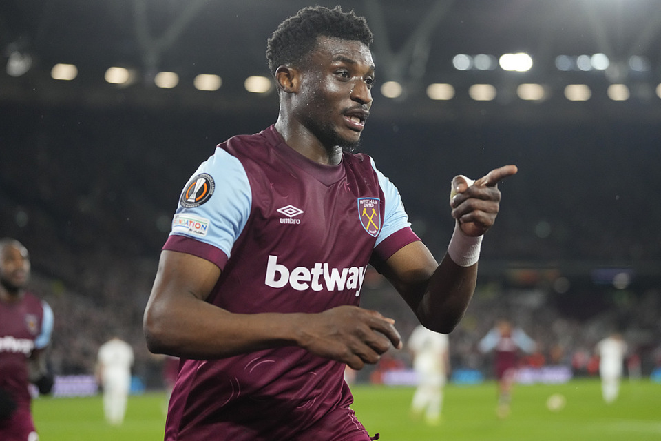 om, 日本, 塔普索巴