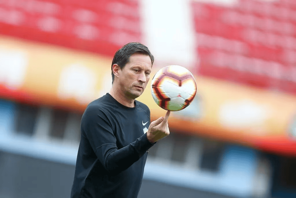 stron, 的可能性微, 从目前情况