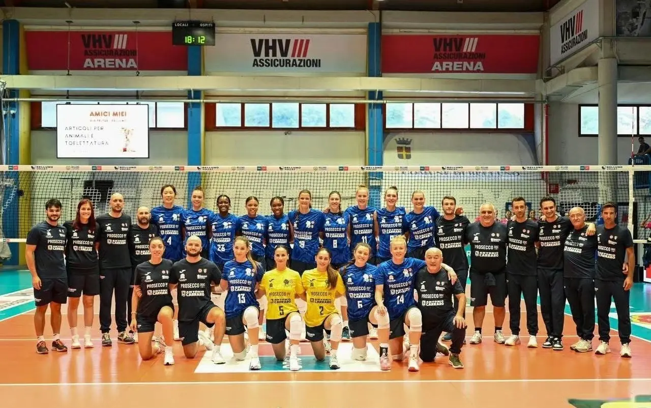 接应方面哈, 女排拿到了