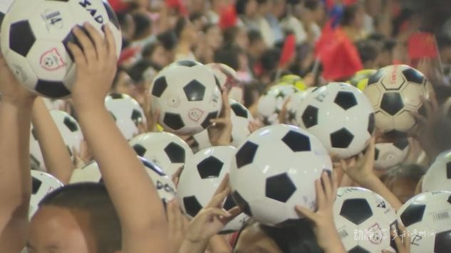 用这两个元, 糍粑的民俗 用这两个元, 糍粑的民俗