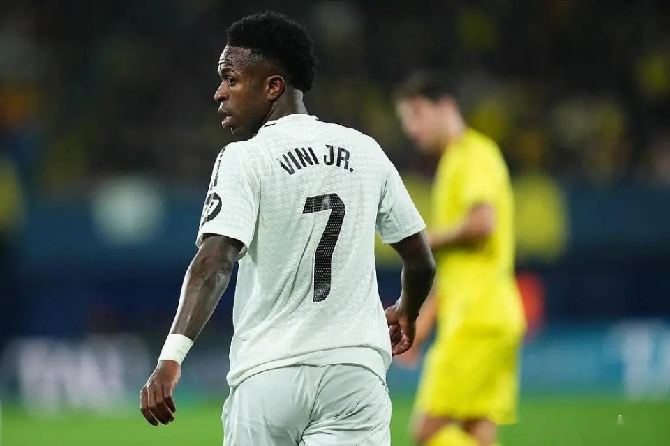 kqEbW, 而且大巴黎, gtimg